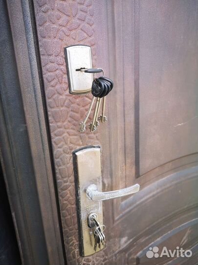 Дверь входная бу