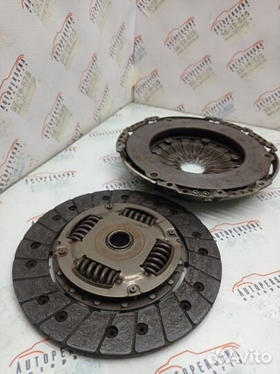 Комплект сцепления Volkswagen Polo cjza