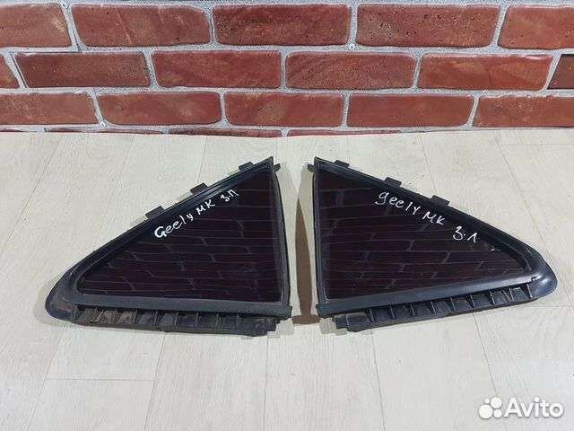 Форточка задней двери Geely mk 2008