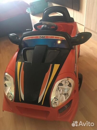 Детская машина на аккумуляторе бу