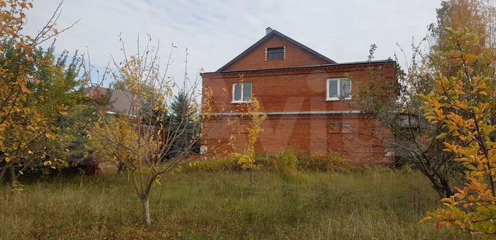 Коттедж 396 м² на участке 20 сот.