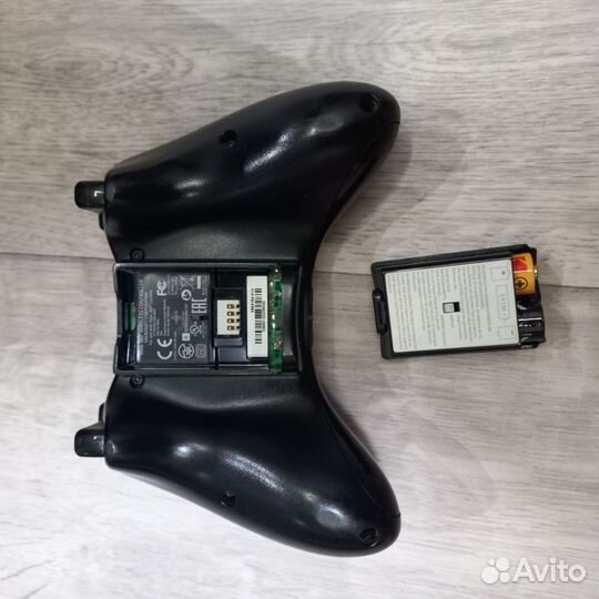 Игровая приставка Xbox360S