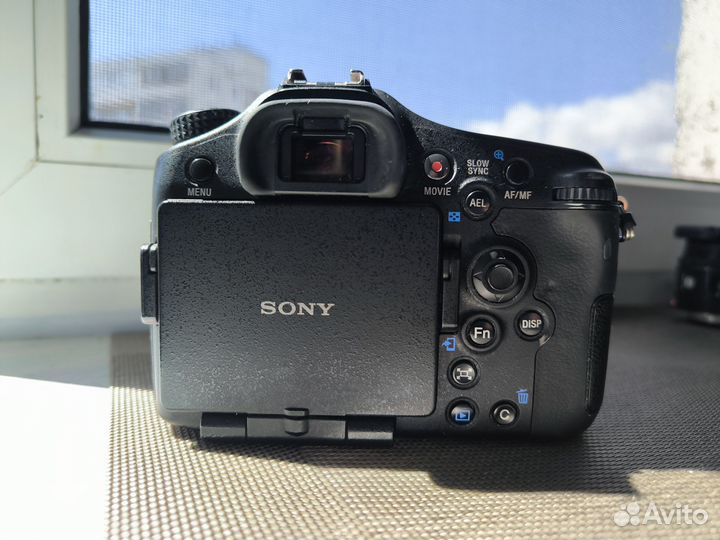 Зеркальный фотоаппарат sony A77 II (ilca-77M2)