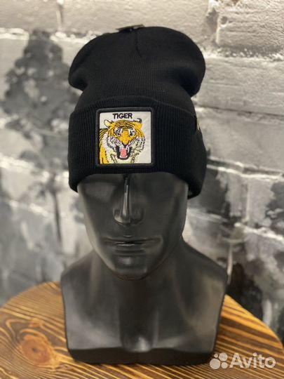 Мужская шапка