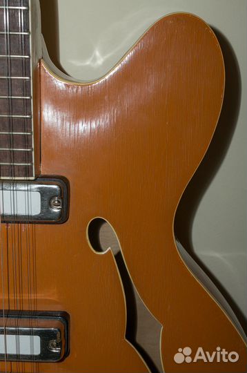 Электрогитара полуакустика Defil 