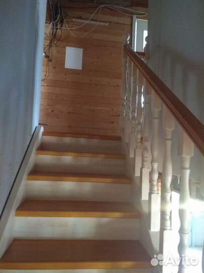 Изготовление и монтаж деревянной лестницы
