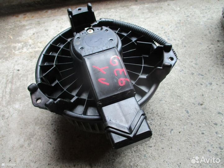 Мотор печки на honda FIT GE6