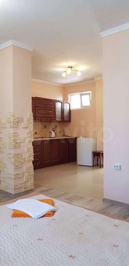 Комната 25 м² в 2-к., 2/2 эт.