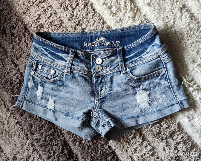 Шорты стильные джинсовые 42