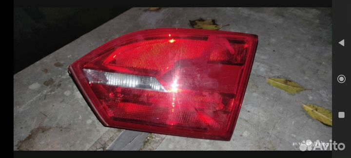 Фонарь задний правый vw jetta 6