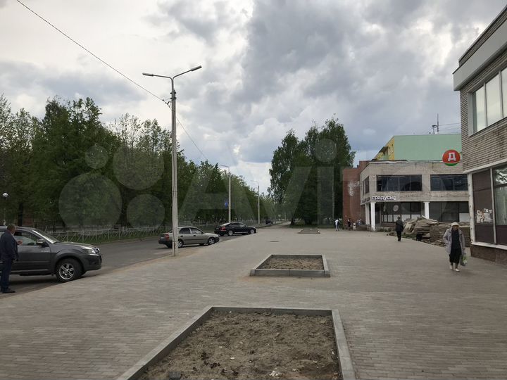 Торговая площадь, 595 м²