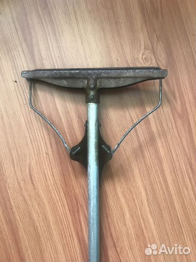 Швабра лентяйка (СССР) б/у для дачи/дома (рабочая)