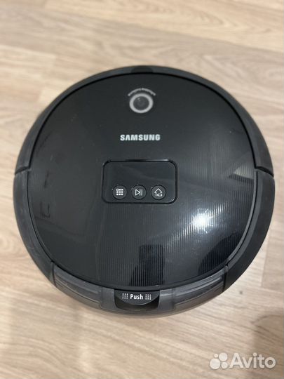 Робот-пылесос Samsung Navibot Light SR8750