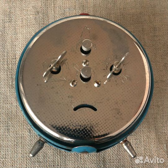 Будильник механический Витязь 1980е СССР винтаж