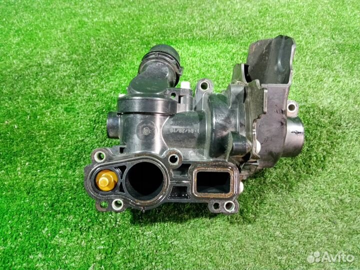 Помпа Audi A5 8T cdnc (2.0T) 2010