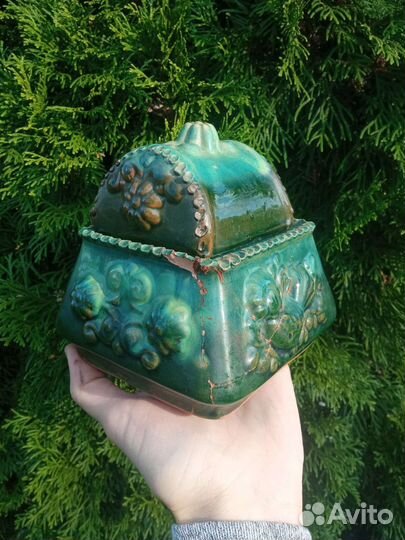 Винтажная шкатулка СССР зелёная Сказка неидеальна