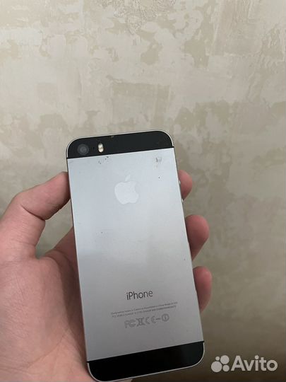 iPhone 5S, 16 ГБ