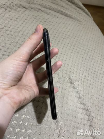 iPhone Xs, 64 ГБ