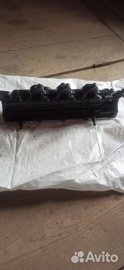 Крышка головки блока на Рено Дастер