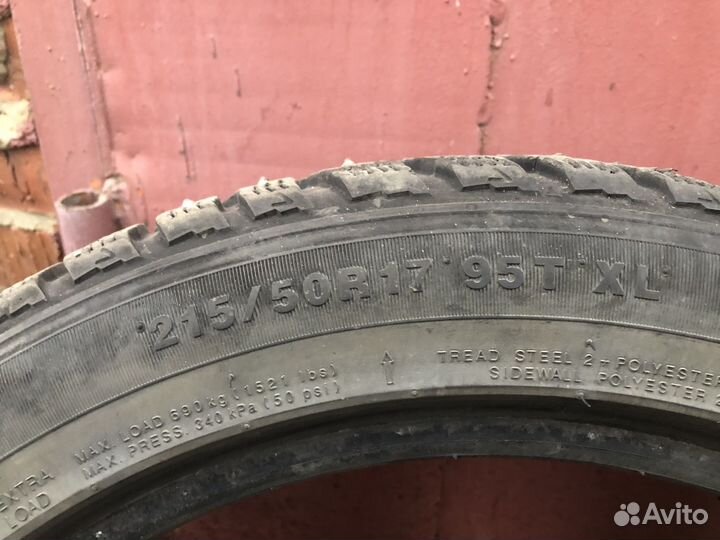 Kumho Ecsta HS51 215/50 R17 95