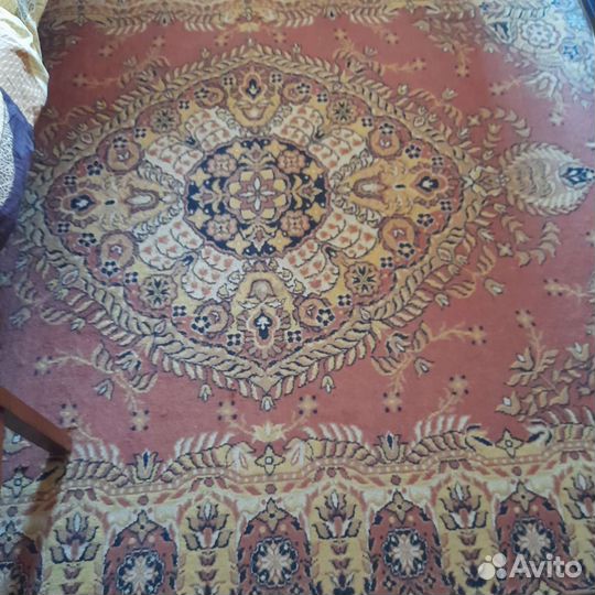 Ковер бу шерстяной