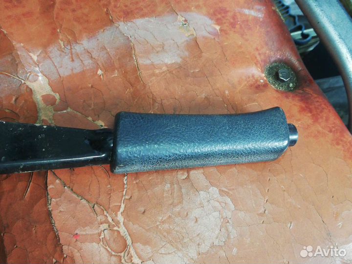 Рычаг стояночного тормоза Нива Шевроле