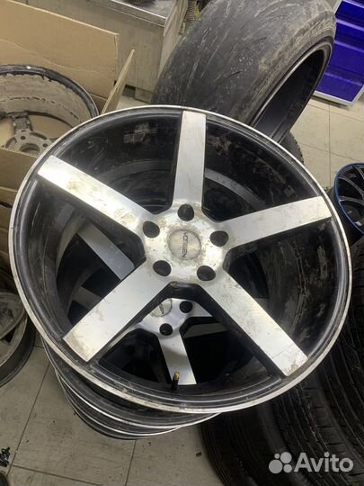 Диски R20 разноширокие VAG