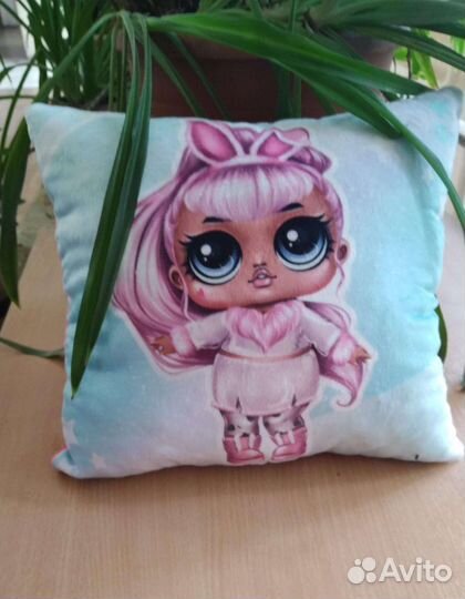 Подушки игрушкм