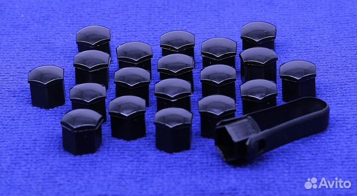 Набор колпачков на гайки дисков М17-М22 черный