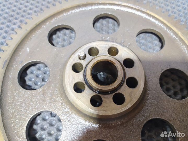 Шестерня распредвала