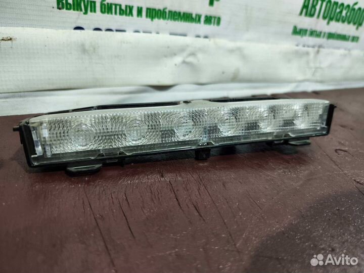 Фонарь стоп сигнала Volkswagen Polo