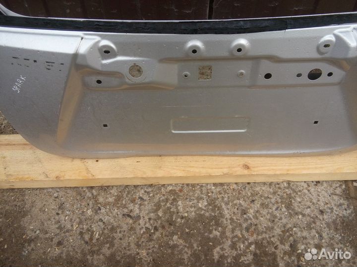 Крышка багажника Chevrolet Spark M300