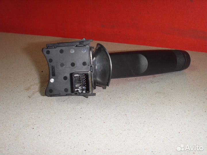 Переключатель поворотов 13243590 Chevrolet Cruze