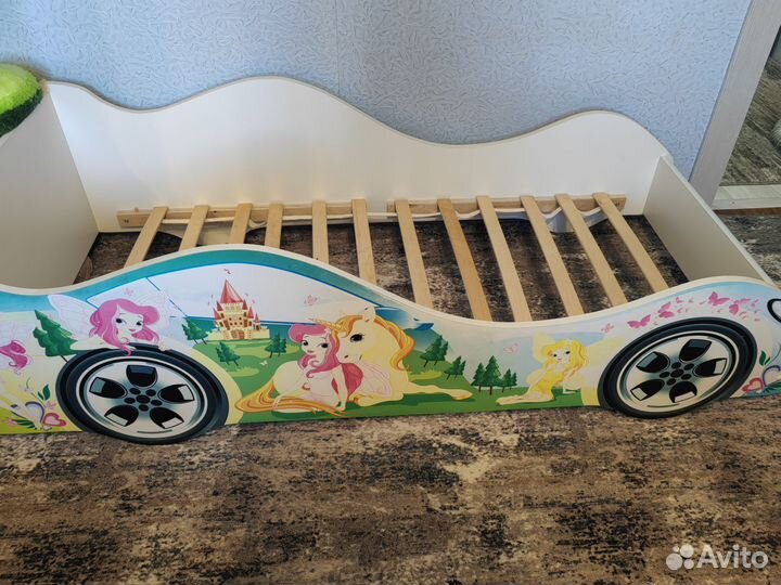 Кровать машина с матрасом