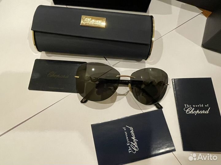 Солнцезащитные очки женские chopard