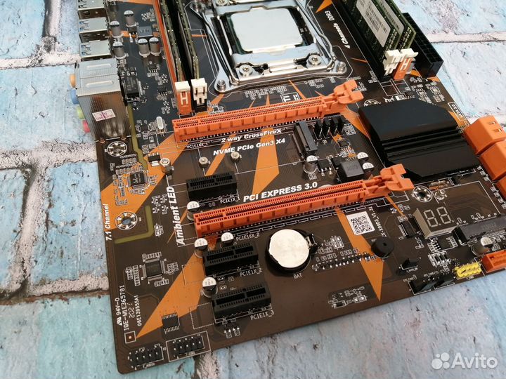 Комплект xeon E5-2678v3 + X99 Atermiter + 16gb