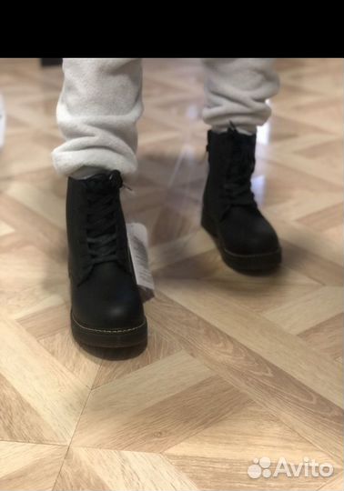 Ботинки демисезон р. 37