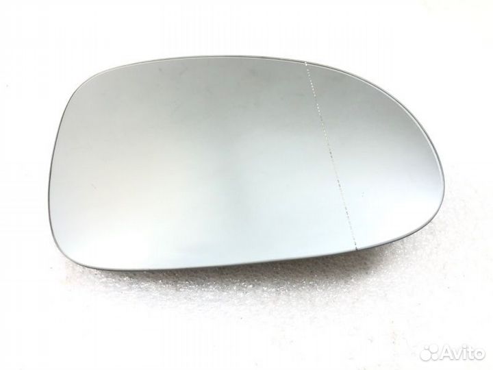 Зеркальный элемент правый Volkswagen Golf 6 2008