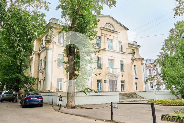 Продам здание, 3300 м²