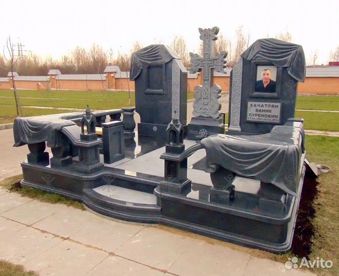 Памятники. Памятники из гранита