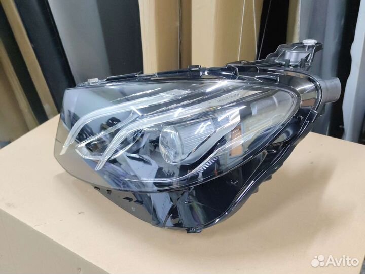 Фара Full LED на Mercedes W213 W238