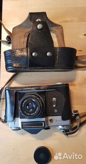 Фотоаппарат Зенит Е, объектив Индустар