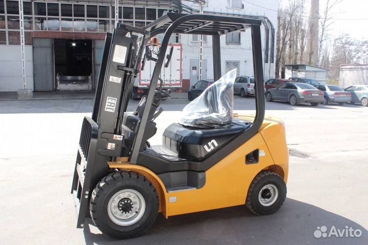 Вилочный погрузчик UN Forklifts FD20, 2023