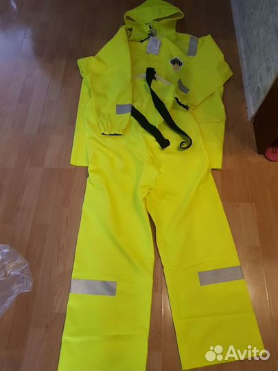 Водонепроницаемый комбинезон