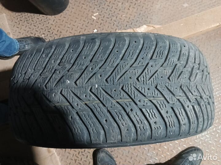 Nokian Tyres Hakkapeliitta 8 245/45 R19 102T