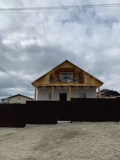 Дом 165 м² на участке 6 сот.