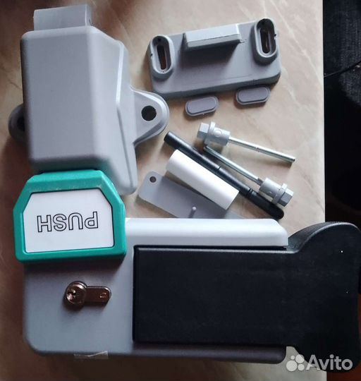 Ручка-Замок для холодильных распашных дверей