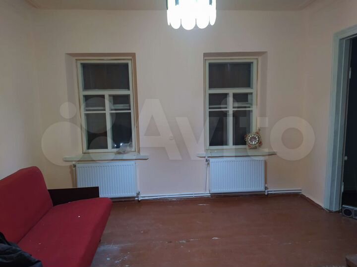2-к. квартира, 43 м², 1/1 эт.