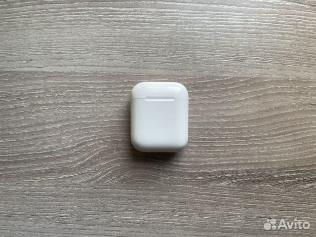 Apple AirPods 2 (Торг, обмен)