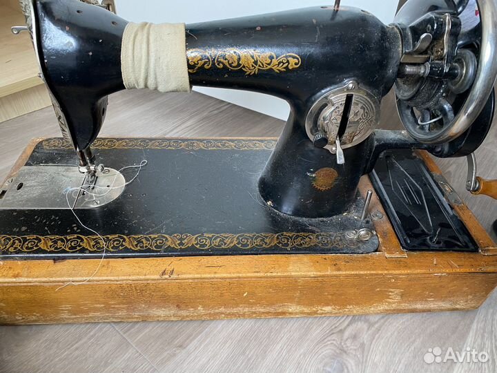 Швейная машинка СССР